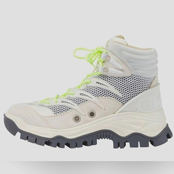 Nwb. Gucci lace up ankle boots,cream/light grey/off white,leather, fabric,rubber - Picture 3 of 10